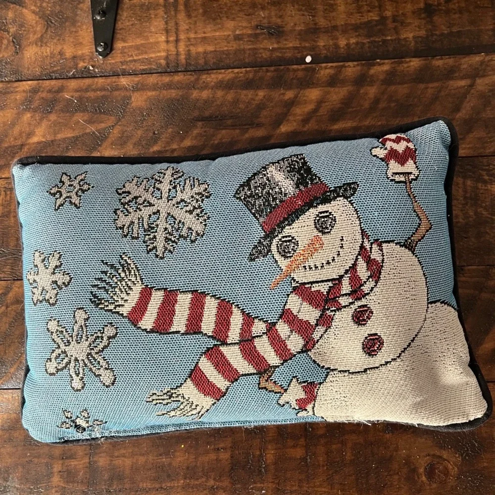 Holiday Snowman Throw Pillow Winter‎ Scene Red Scarf Hat Festive